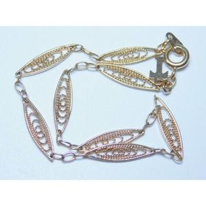 Vintage Trifari Gold Tone Filigree Bracelet